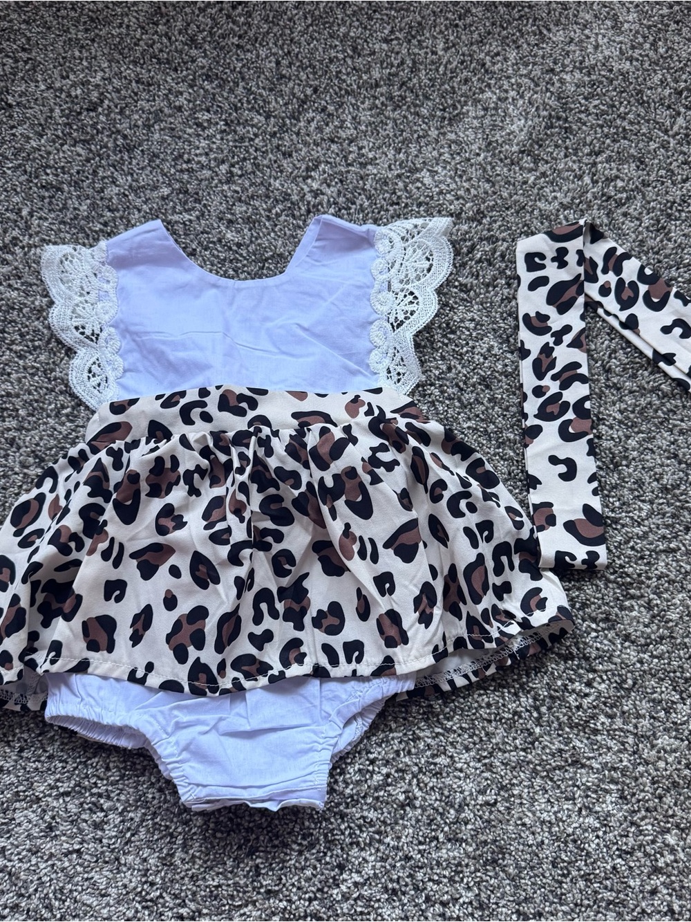 NEW Girls Leopard Dress And Bow Matching Set
